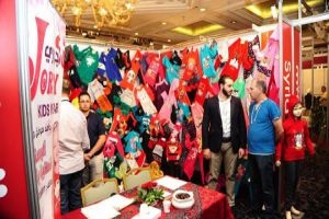 عشرات الشركات ستقدم فخر صناعة الألبسة السورية في معرض سيريامود بيروت قريباً