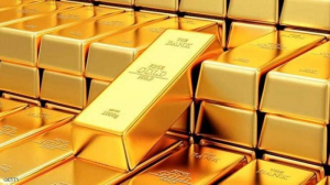 الذهب يتراجع مع انحسار تأثير هبوط الدولار 