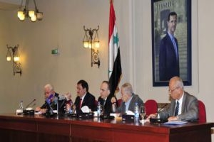 رئيس الحكومة يسأل: هل السياسة الضريبة في سورية تشكل عبئاً على المواطن والحكومة؟