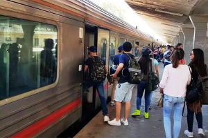  رفع أجور النقل عبر القطارات بين اللاذقية وطرطوس.. والسكة الحديدية تقدم «تخفيضات» لمن فوق الـ60 عاما