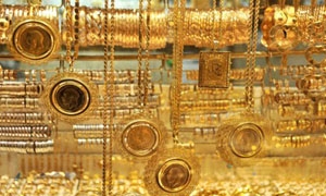  الذهب يحقق توقعات صارجي ويصل لأول مرة الى مستوى الـ 4000 ليرة 