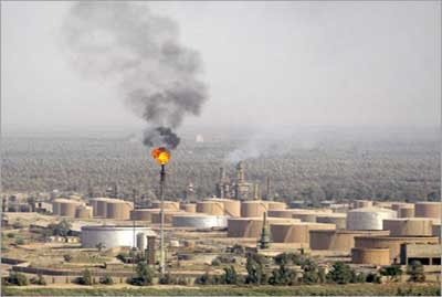 إنتاج النفط  العراقي سيبلغ 10ملايين برميل يومياً في 2020