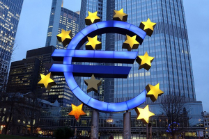 رغم التضخم والركود.. المركزي الأوروبي: لا بد من مواصلة رفع معدلات الفائدة!