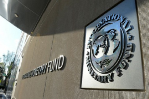 صندوق النقد الدولي والبنك الدولي «أسوأ عملية احتيال في العصر».. دعوات لإلغاء ديون الدول!!