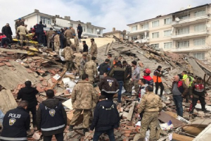 تركيا تخصص 37 مليار دولار لتغطية تكاليف الأضرار الناجمة عن الزلزال 