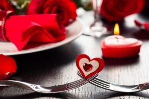  طاولات في فنادق دمشق تكلف مليون ليرة بسهرة عيد الحب ..فمن هم الساهرون؟