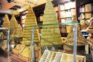 جمعية صناعة الحلويات: الحرفيون يشترون المازوت بـ600 ليرة لليتر!