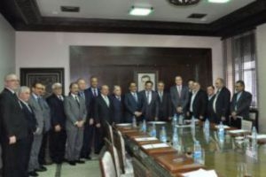وزير المالية يبحث تفعيل عمليات نقل البضائع مع وفد رجال الأعمال العراقي