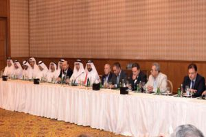 رجال أعمال إماراتيون: اتفقنا على قائمة بالاستثمارات لطرحها على القطاع الخاص في الإمارات