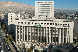  ”جسور الدولار“.. سوريا على أعتاب أول معاملة مالية مع بنك أميركي بعد عزلة طويلة