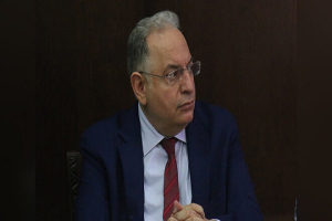 وزير المالية السورية: رفع العقوبات يوفر بيئة مواتية لعودة اللاجئين السوريين