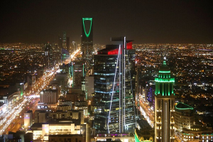  السعودية تتيح تأشيرة «الزيارة الإلكترونية» لمواطني 14 دولة