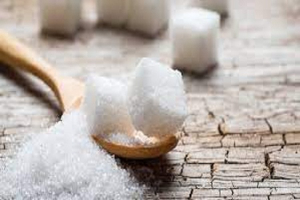 لحمايتها من التوقف.. فرنسا تفرج عن مخزون وقودها الاستراتيجي لصالح معامل السكر