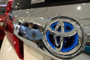 بسبب نقص الإمدادات.. «تويوتا» تعلن إنهاء إنتاج سياراتها في روسيا