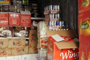 وزارة التجارة: إغلاق 15 محلاً للمواد الغذائية بدمشق لتعاملها بالمواد المهربة 
