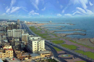 هل يصبح الساحل السوري ”جبل علي“ الشرق؟ خبير اقتصادي يكشف فرص التحول الجذري