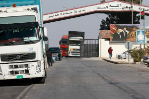 صادرات الخضر والفواكه السورية إلى الخليج تقفز بأكثر من 20 ضعفاً.. أكثر من 40 براداً يغادر يومياً عبر معبر نصيب