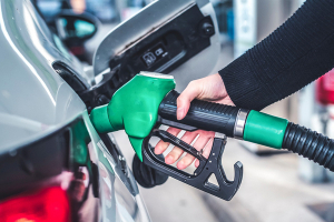 وزارة النفط السورية تسمح بتغيير محطات الوقود لأصحاب السيارات 3 مرات شهرياً