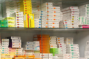 الترخيص لمنشأتين و معمل أدوية بقيمة 880 مليون ليرة في طرطوس