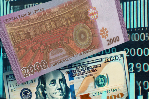 الليرة السورية تتراجع أمام الدولار وسط حالة ترقب في الأسواق