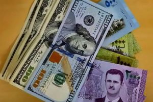 بعد استقرار لأكثر من شهر.. المركزي السوري يرفع سعر صرف الليرة مقابل الدولار الأمريكي