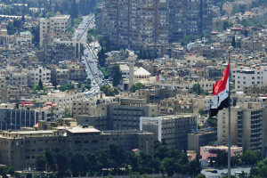 عابد فضلية يقول:  النهوض الاقتصادي في سورية تأخر والمستثمرون اتجهوا لتهريب الأموال