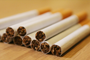 تشريع يسمح للقطاع الخاص في سوريا بالاستثمار في صناعة التبغ وشراءه