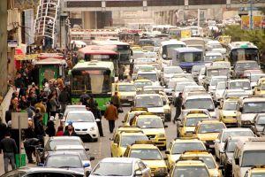 محافظة دمشق تؤكّد أن حلّ أزمة النقل مرتبط باستمرار توريدات «المشتقات النفطية»