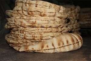 الخبز الرديء يسيطر على مخابز دمشق