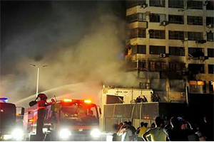 نحو 25 حريقاً يومياً في دمشق .. و سلالم سيارات الإطفاء لا تصل إلا للطابق الثامن فقط !!