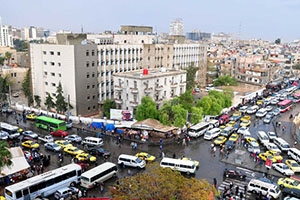 محافظة دمشق تبدأ مخالفة السيارات المتوقفة على الأرصفة