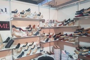 اتحاد الحرفيين بدمشق: الأحذية المستوردة في أسواقنا تسبب السرطان