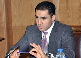 فارس الشهابي يطلب إلغاء قرار وزير يلزم بانتساب الصناعيين لغرف التجارة!