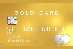 بطاقة ائتمان من الذهب الخالص.. من يستطيع امتلاكها؟