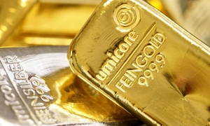 الذهب يصعد لأعلى مستوياته في ستة أشهر ونصف