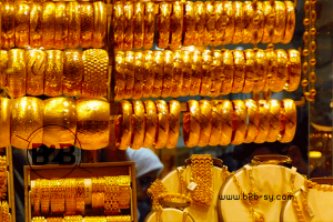 الذهب في سورية يتخلى عن بعض مستوياته القياسية.. و الغرام ينخفض 5آلاف ليرة