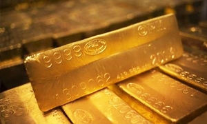 الذهب يسجل أعلى مستوفي 6 أسابيع وارتفاع البلاتين بسبب إضراب