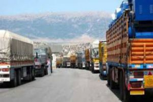 أصحاب السيارات الشاحنة السورية يشكون الرسوم المرتفعة