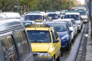وزارة النقل تطرح تطبيق إلكتروني يسمح بنقل الركاب والأجرة بموافقة الطرفين