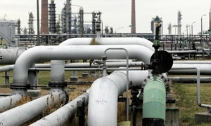 وزير النفط :انتاج النفط من جنوب العراق نحو 3 ملايين برميل يومياً