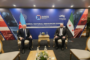 وزير الطاقة السوري يلتقي نظيره الأذري في إسطنبول