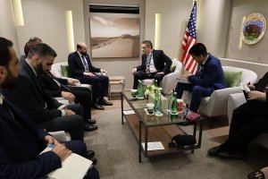 لقاء سوري-أميركي في أديبك 2025... تعاون طاقي مرتقب وتبادل خبرات استراتيجية