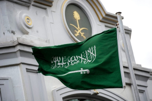 السعودية تعلن عن تخفّيض أسعار «الخام العربي» لدول آسيا وأوروبا وأمريكا