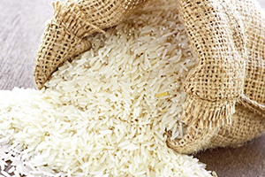 رويترز: مناقصة لتوريد 45 ألف طن من الأرز إلى سورية والعروض باليورو