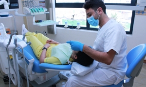 نقابة أطباء الأسنان تؤسس شركة خاصة لتصنيع واستيراد المواد الأولية وبيعها للطبيب بأسعار رمزية