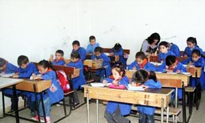 وزير التربية يتفقد الامتحانات الفصلية الأولى..  و الامتحانات بدمشق موزعة في 1007 مدارس
