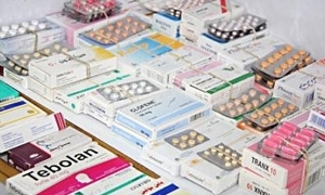 إغلاق مستودعي أدوية وصيدليتين في درعا