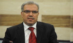 وزير التجارة يفتتح صالة البزورية الاستهلاكية في دمشق
