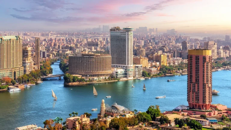 واردات مصر النفطية تتجه لتجاوز 30 مليار دولار في 2026.. ما تأثير ارتفاع الأسعار؟