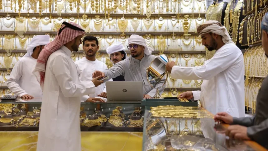 الذهب في 2026.. هل يظل "الملاذ الآمن" وسط عواصف "ترمب" الجمركية؟